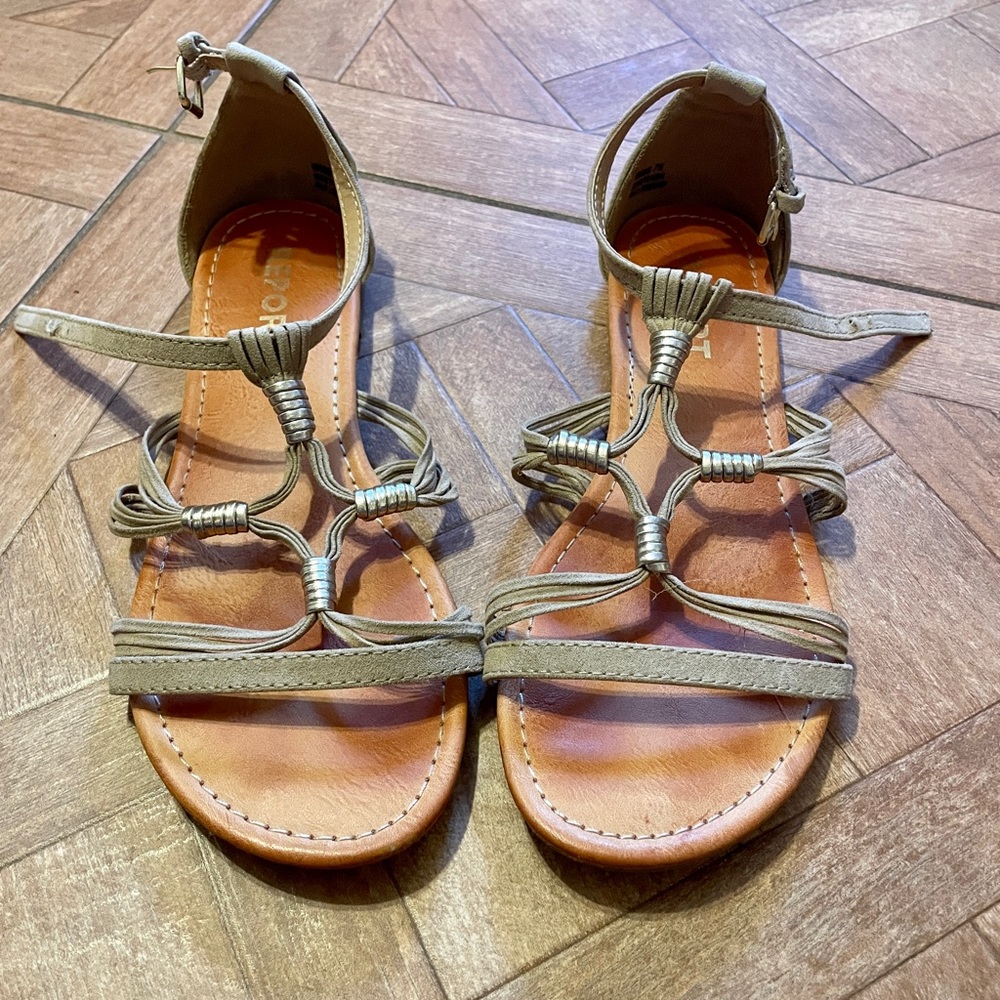 Report Sandals - Women’s Size 7 1/2